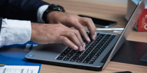 How to Leverage Contract Positions to Advance Your Career Niche